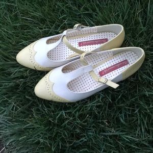 Yellow and cream vintage heels